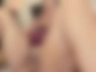 Live cam show with Ada Porter - Flashing on Camsoda
