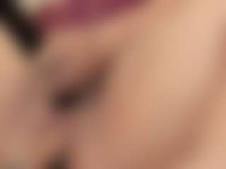 Live cam show with Ada Porter - Cute on Camsoda