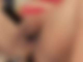 Live cam show with Ada Porter - Facial on Camsoda
