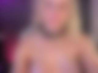 Live cam show with AmJ4play - Blue Eyes on Camversity