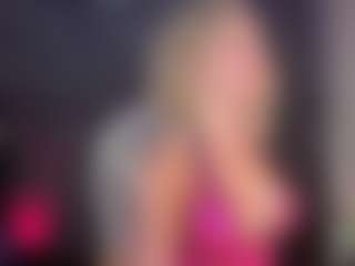 Live cam show with AmJ4play - Shaved Pussy Mature on Camsoda