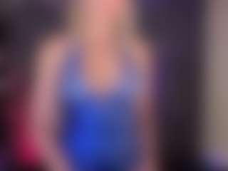 Live cam show with AmJ4play - Shake on Milfs Live
