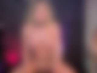 Live cam show with AmJ4play - Naugthy MILF on Camsoda