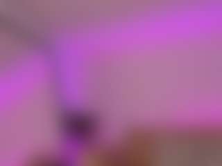 Live cam show with CorinneRusso - Control on live.xbliss.ai
