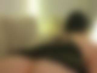 moniqque's Live Sex Cam Show