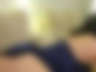 moniqque's Live Sex Cam Show