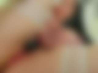 moniqque's Live Sex Cam Show