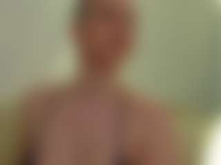 moniqque's Live Sex Cam Show
