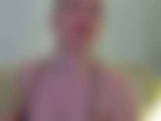 moniqque's Live Sex Cam Show