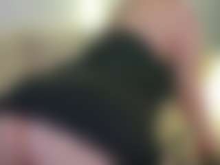 moniqque's Live Sex Cam Show