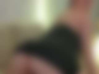 moniqque's Live Sex Cam Show