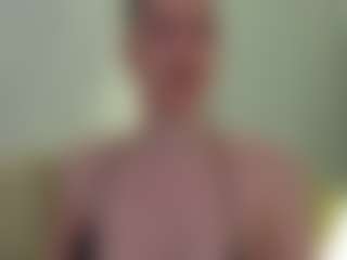 moniqque's Live Sex Cam Show