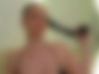 moniqque's Live Sex Cam Show