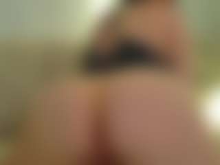 moniqque's Live Sex Cam Show