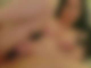 moniqque's Live Sex Cam Show