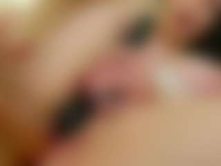 moniqque's Live Sex Cam Show