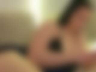 moniqque's Live Sex Cam Show