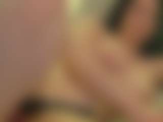 moniqque's Live Sex Cam Show