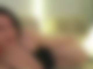 moniqque's Live Sex Cam Show