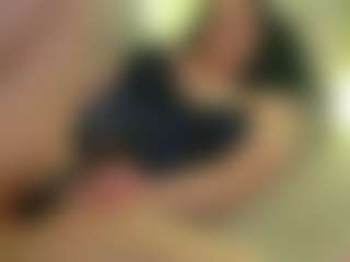moniqque's Live Sex Cam Show