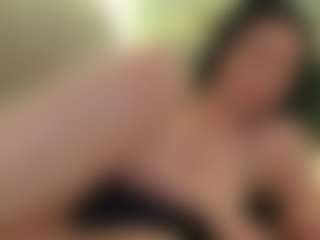 moniqque's Live Sex Cam Show