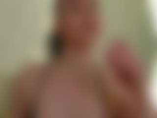 moniqque's Live Sex Cam Show