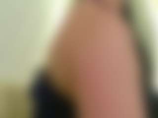 moniqque's Live Sex Cam Show