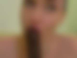 moniqque's Live Sex Cam Show