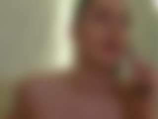 moniqque's Live Sex Cam Show