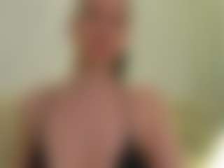 moniqque's Live Sex Cam Show