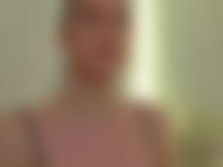 moniqque's Live Sex Cam Show