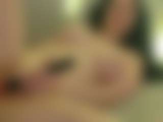 moniqque's Live Sex Cam Show