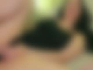 moniqque's Live Sex Cam Show