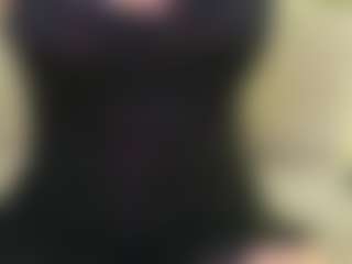 moniqque's Live Sex Cam Show