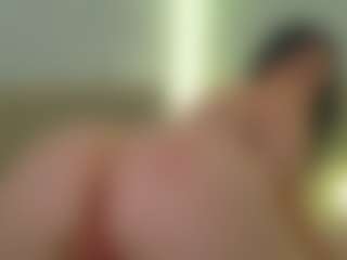 moniqque's Live Sex Cam Show