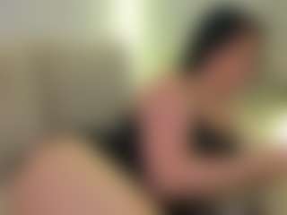 moniqque's Live Sex Cam Show