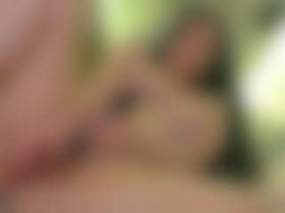 moniqque's Live Sex Cam Show
