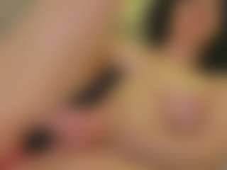 moniqque's Live Sex Cam Show