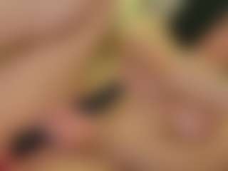 moniqque's Live Sex Cam Show