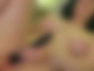 moniqque's Live Sex Cam Show