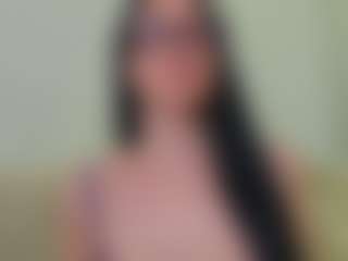 Live cam show with moniqque - Thick on chickslive.net