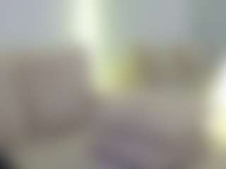 Live cam show with moniqque - Brown Eyes on CSO-WL
