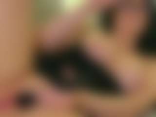 moniqque's Live Sex Cam Show