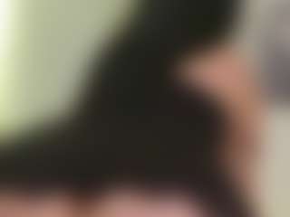 Live cam show with moniqque - Striptease on Hubzter Live