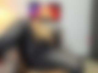 samantha-hot19's Live Sex Cam Show