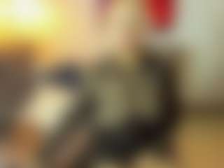 Live cam show with samantha-hot19 - Shaved Pussy on Soda Cam