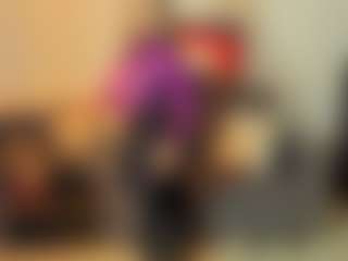 samantha-hot19's Live Sex Cam Show