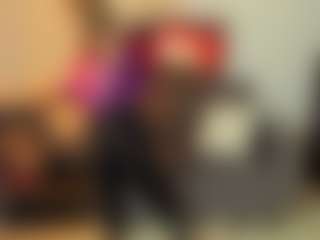 samantha-hot19's Live Sex Cam Show