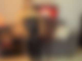 samantha-hot19's Live Sex Cam Show