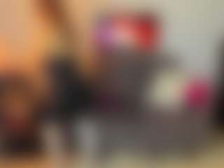 samantha-hot19's Live Sex Cam Show